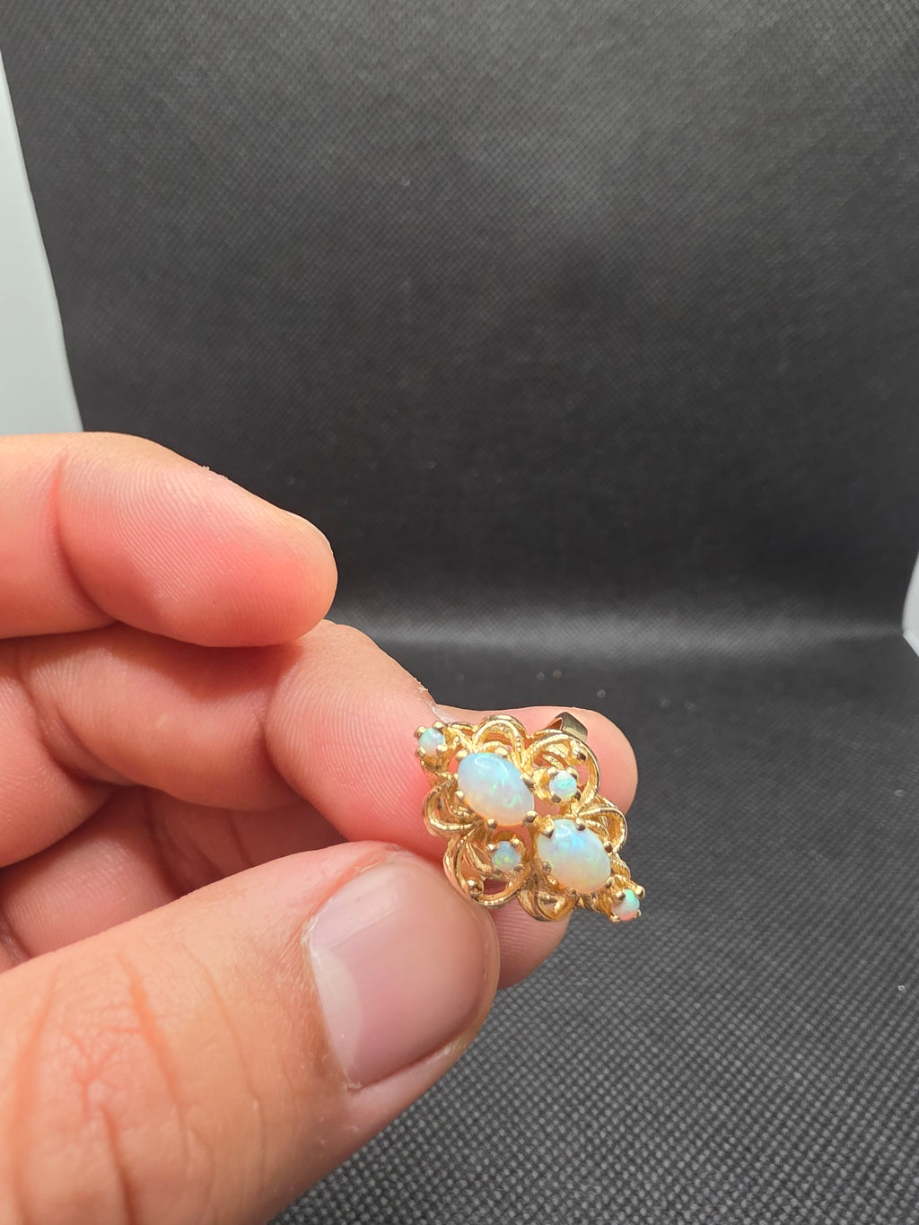 Anillo ópalo oro 14K