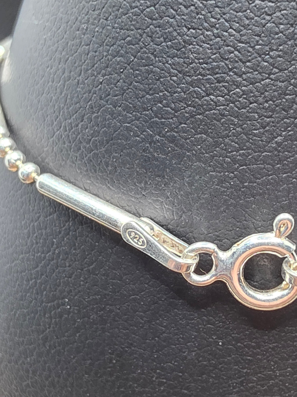 Pulsera barritas y bolitas