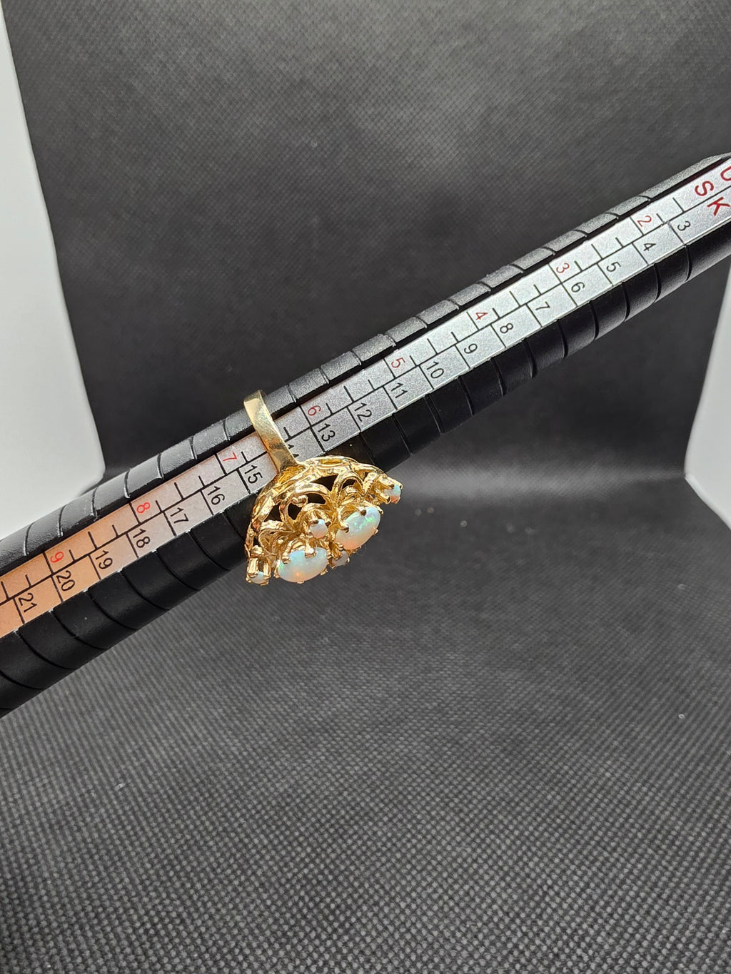 Anillo ópalo oro 14K